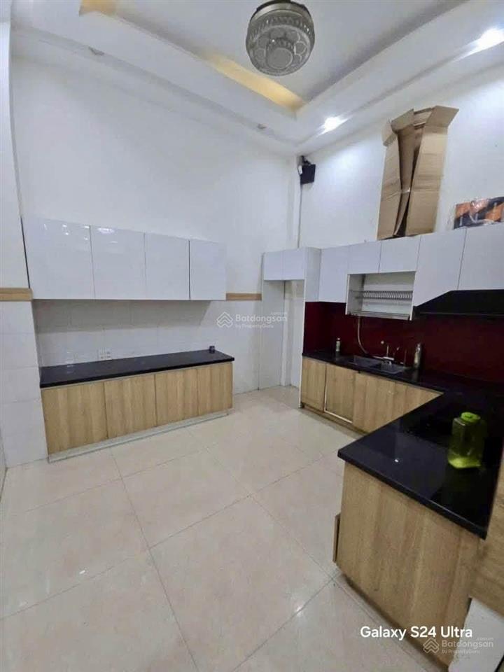 2 tỷ bán gấp nhà 4pn tại song hành (dt4x15) sổ hồng riêng