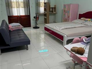 2 tỷ bán gấp nhà đang cho thuê nguyễn văn bứa (dt 4x15) sổ hồng riêng