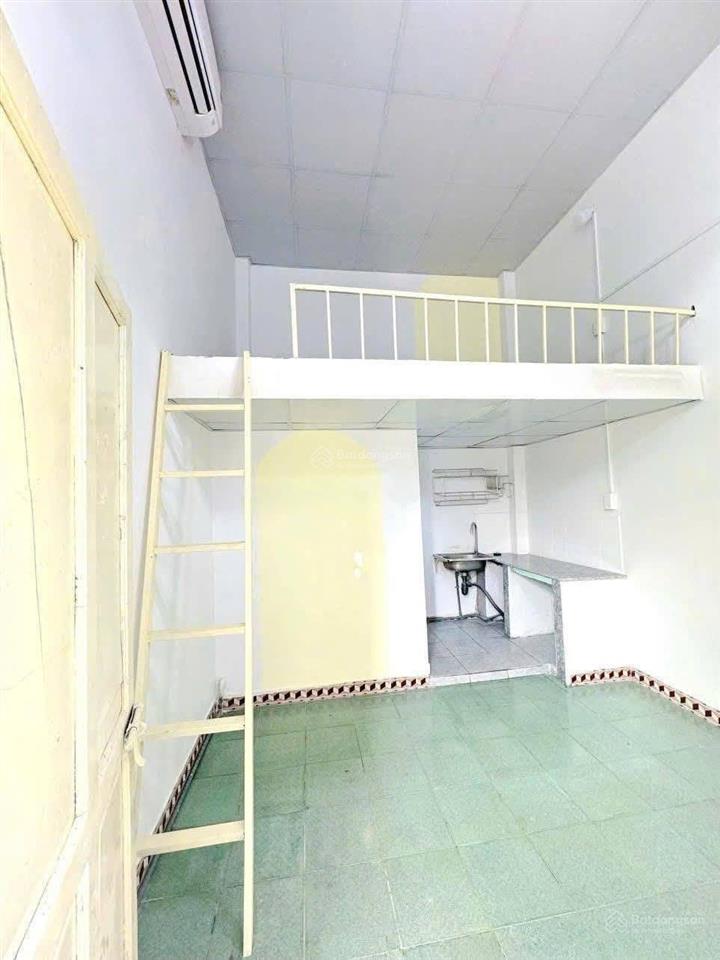 1tỷ2 bán gấp dãy trọ 10phòng tại kcn tây bắc củ chi (dt5x20) sổ hồng riêng