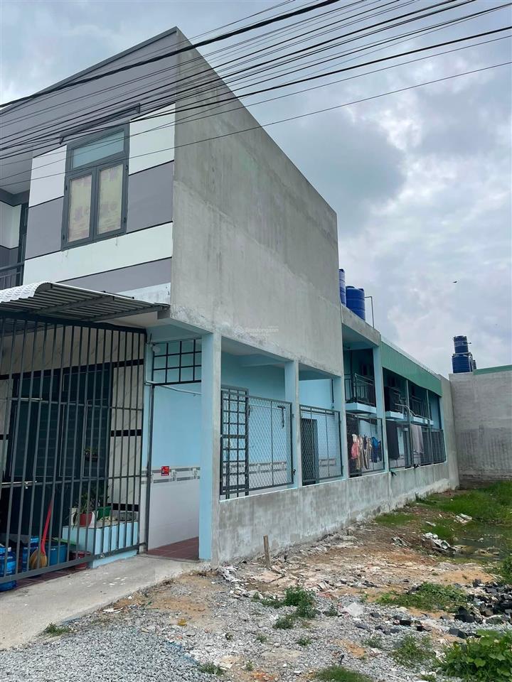 1tỷ2 dãy trọ sát bên vinhomes hóc môn (dt5x20) sổ hồng riêng