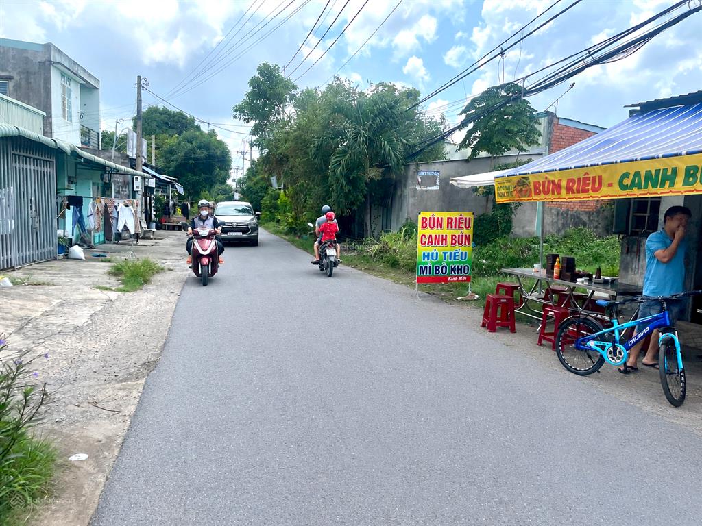 620tr lô đất kinh doanh đường liêu bình hương (8x26m) shr cạnh chợ việt kiều