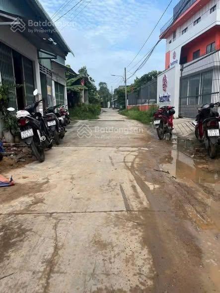 1 tỷ 4 bán gấp dãy trọ đường giáp hải, gần kcn tây bắc (10x28) sổ hồng riêng