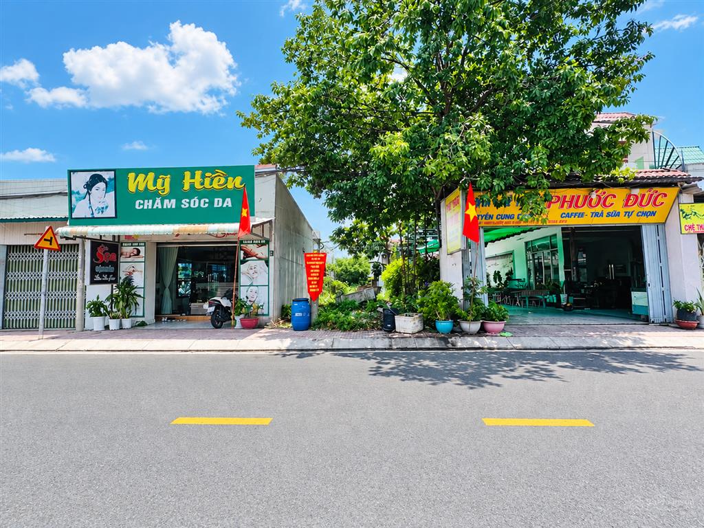1tỷ3 bán đất mtkd đường dương công khi, gần vinhomes hóc môn (5x20)
