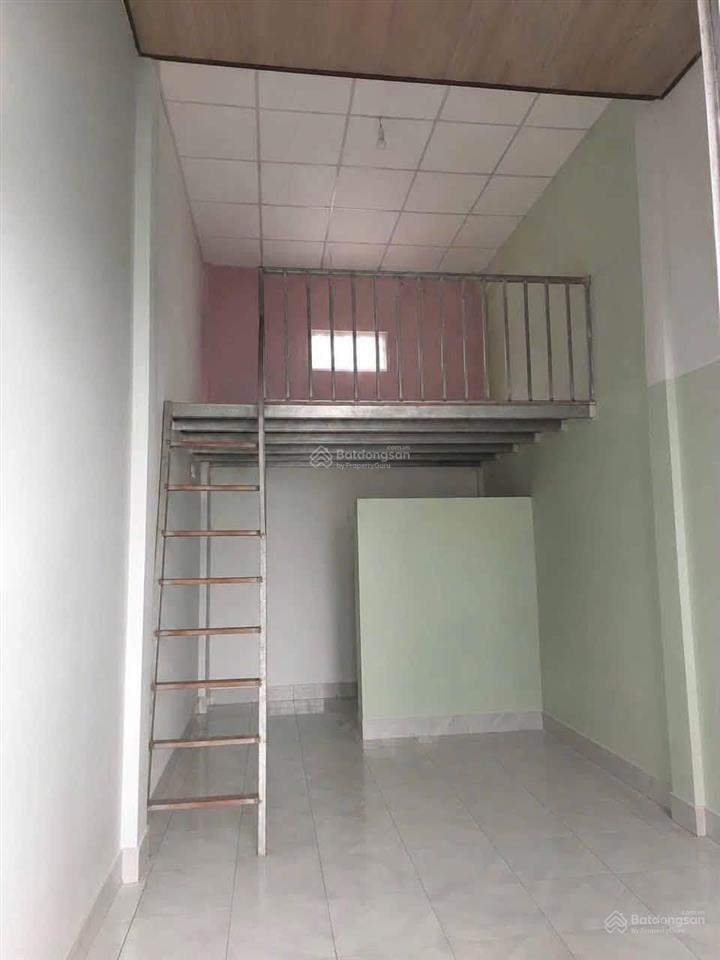 2 tỷ 3 bán gấp dãy trọ 6 phòng tại song hành, gần cvpm quang trung (4x15) shr