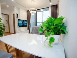 Em cần cho thuê quỹ căn hộ 02 phòng ngủ chung cư kosmo nội thất cơ bản đến full đồ, vào t5, t6