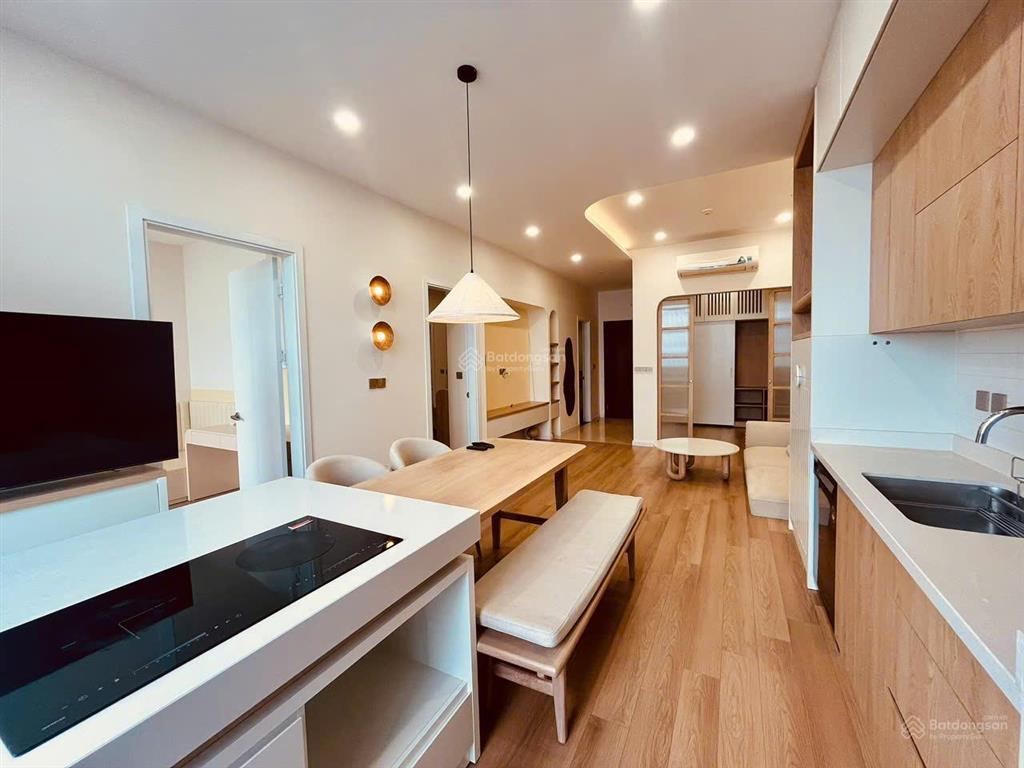 Chính chủ cần bán cc tràng an complex 9 tỷ, 94m2, 2+1 pn, full nội thất, giá tốt thị trường