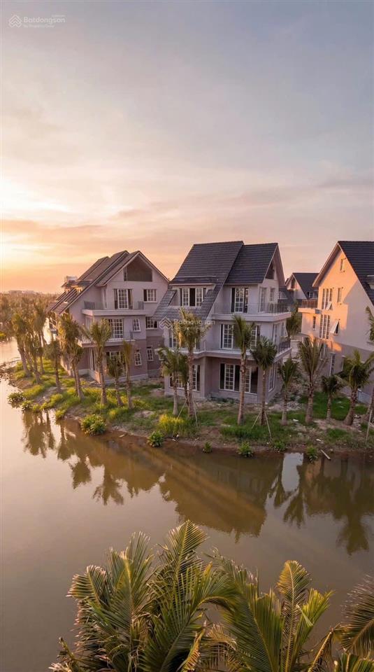 Biệt thự đảo song lập cạnh góc view hồ 209m2 central island  eco central park