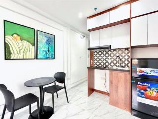 Chdv 18phòng kk 20m ra oto thang máy  ngõ thông ngay bách kinh xây em linh 0393 655 ***