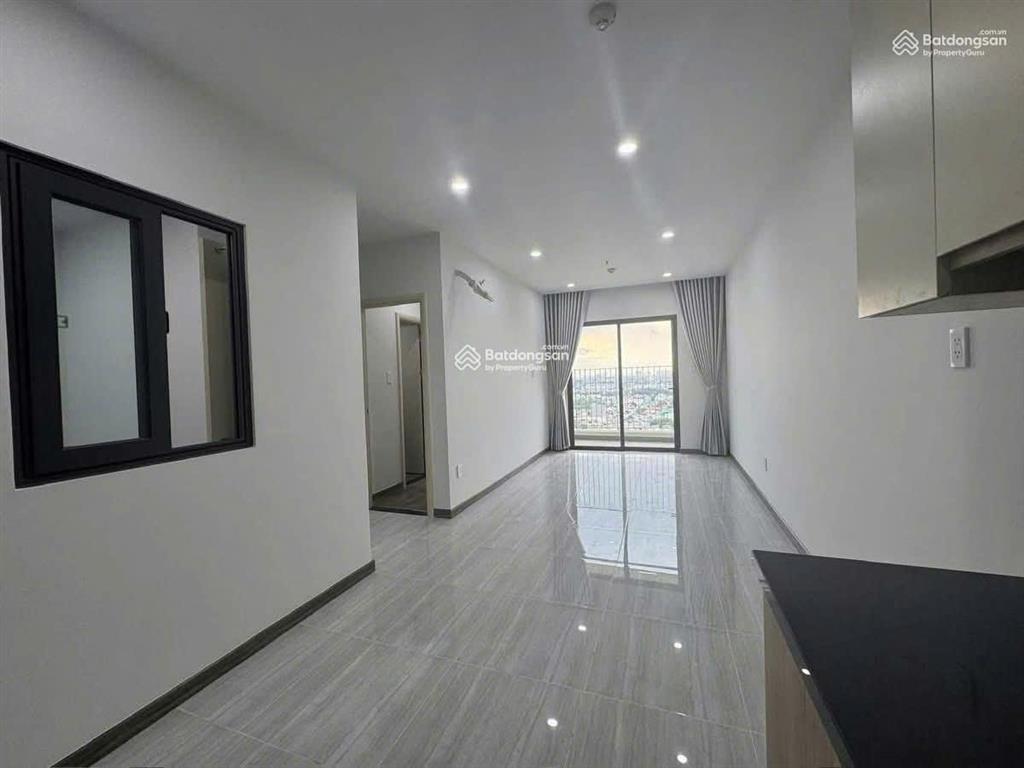 2pn, 2wc  2,55 tỷ, hđ thuê 12tr/ 1 tháng bcons polaris