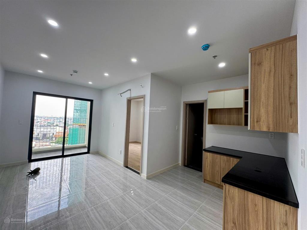 1pn, 1wc  2,065 tỷ, hđ thuê 9tr/ 1 tháng bcons polaris