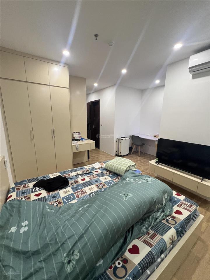 Siêu phẩm nhà dòng tiền 210m2 x 8 tầng  45 phòng cho thuê tổng 5.3 tỷ/năm trong khu công nghiệp