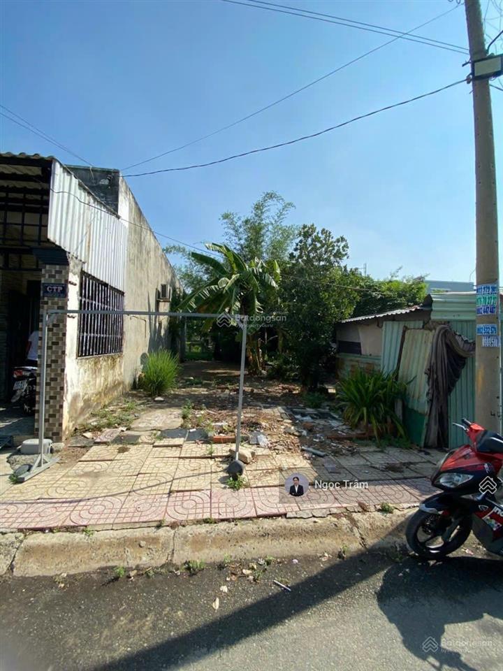 Đất gần vinhome!!!lô đất 85m2(5x17)giá 1tỷ2 đường nguyễn thị lắng xã tân phú trung huyện củ chi shr
