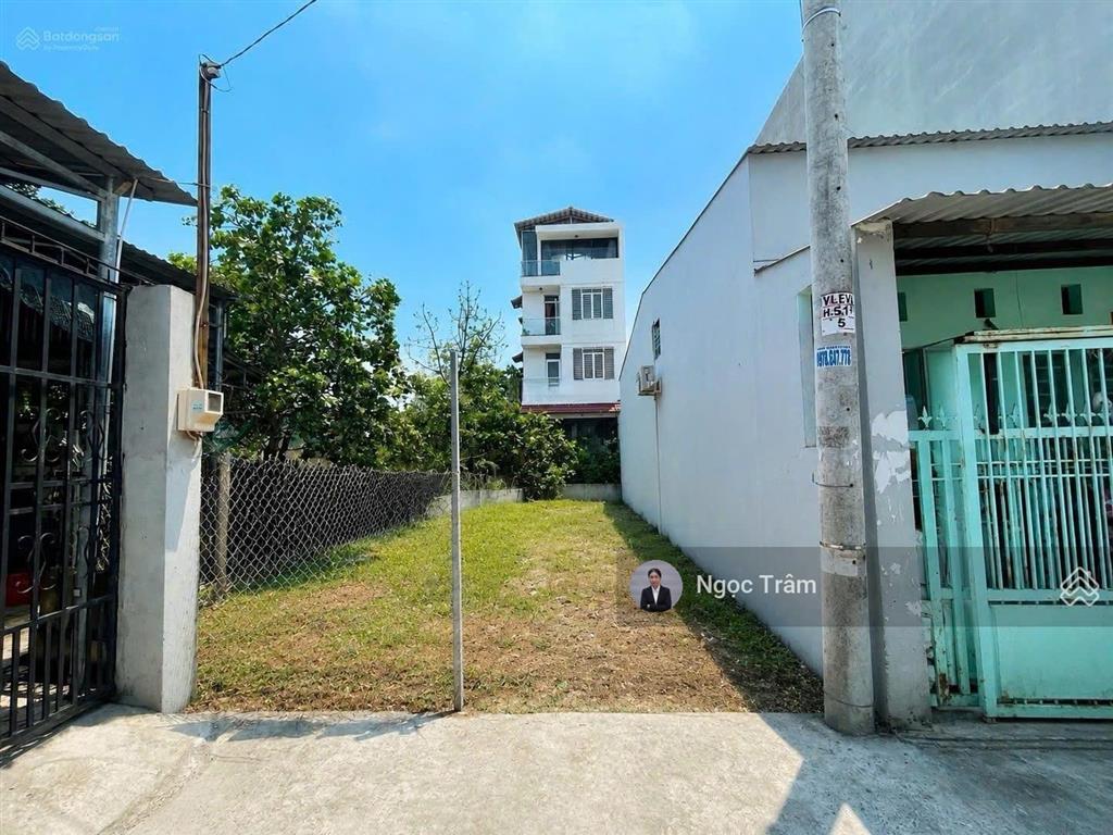 Bán đất full thổ cư giá 890 triệu, đường nguyễn du ngay trung tâm trảng bàng sổ hồng riêng