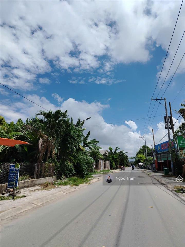 Đất xây trọ 333m2 giá 1tỷ130 mặt tiền đặng văn trước sất bên 2 cumk kcn lớn tại trảng bàng sổ riêng