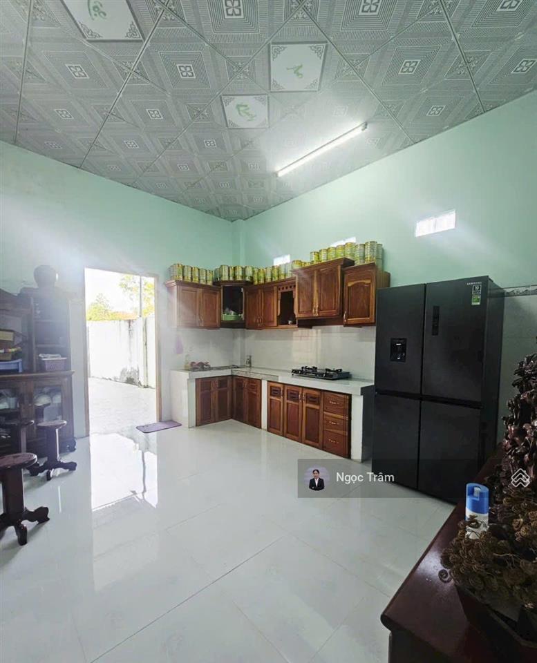 Bán gấp nhà cấp 4 kiên cố 2pn, 2wc, đường tỉnh lộ 7, xã thái mỹ, sổ hồng riêng