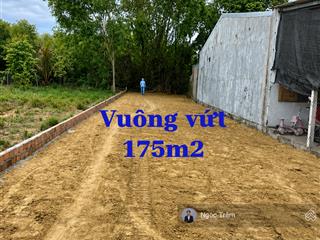 Bán gấp đất 175m2(5x35)giá 870 triệu đường trần văn chẩm xã phước vĩnhan huyện củ chi sổ hồng riêng