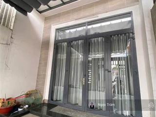 Bán nhà 1tỷ6 full nội thất, đường trần văn chẩm, xã tân thông hội, củ chi, sổ hồng riêng
