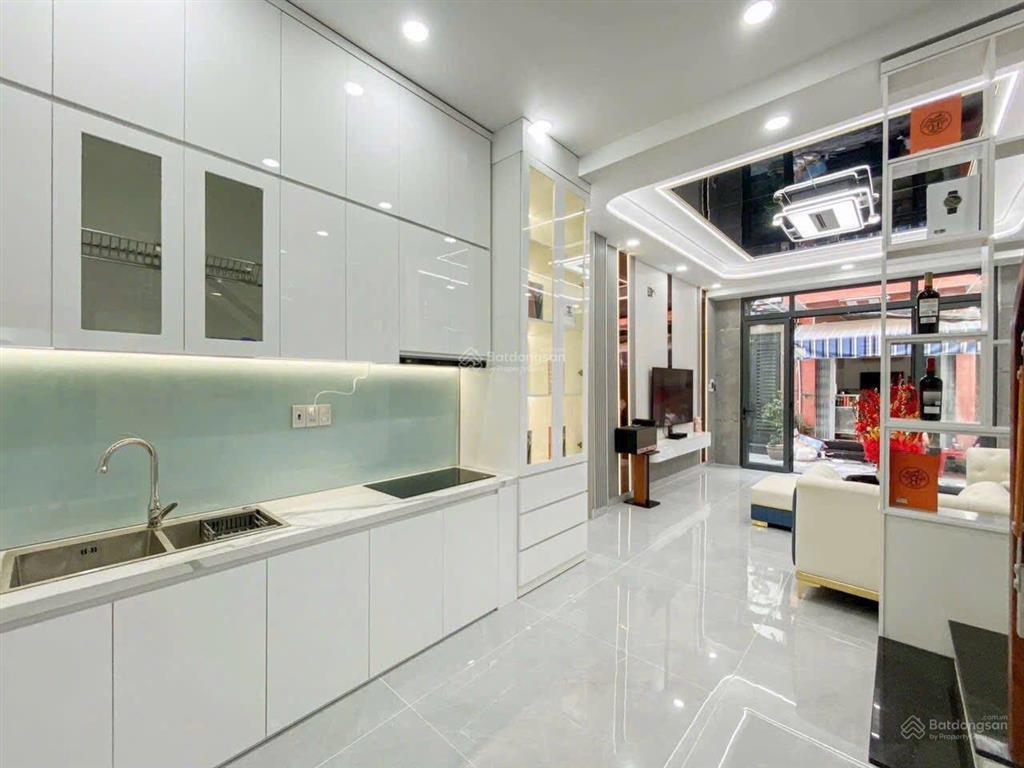 Lô góc quận 11  ông ích khiêm  hèm 5m thông  46m2  2 tầng  3pn  nhỉnh 7t