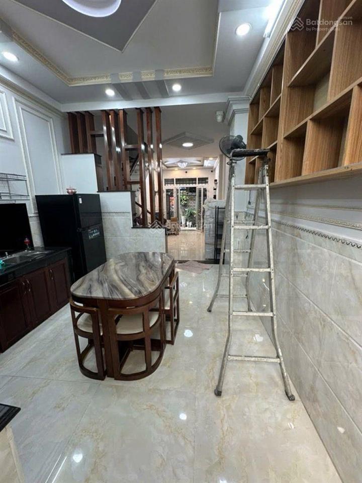 Bán nhà khu phân lô an dương vương  gần võ văn kiệt  50m2  4 tầng btct  5pn