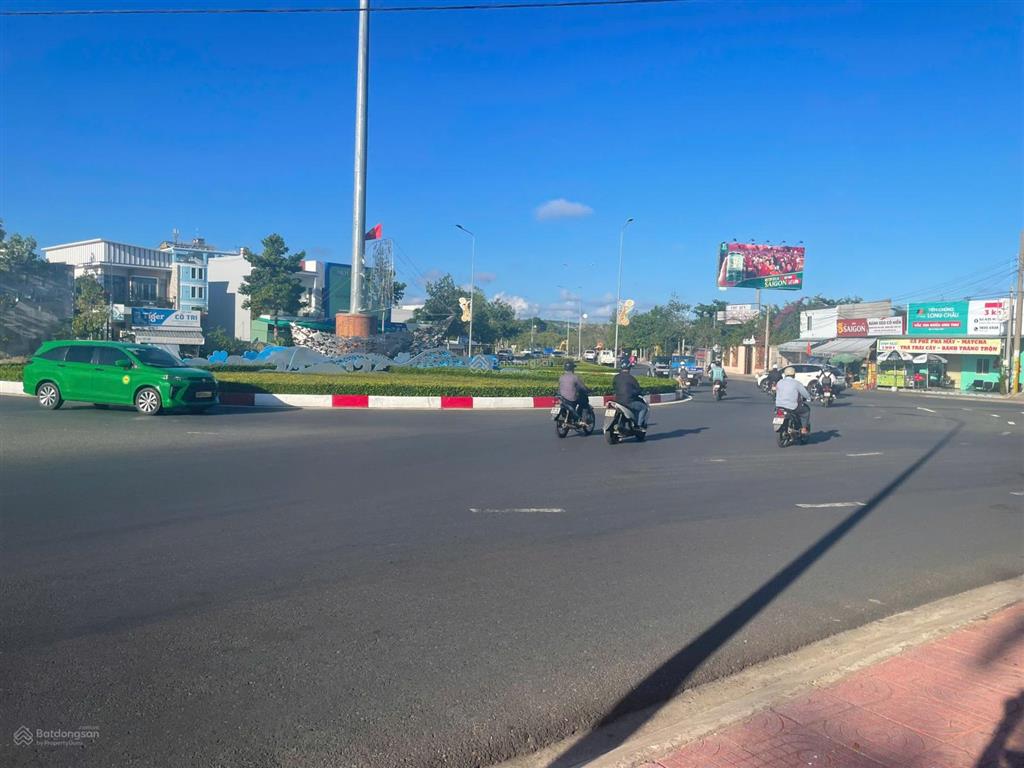 Bán nhanh 300m2 thổ cư nguyên thông  mũi né