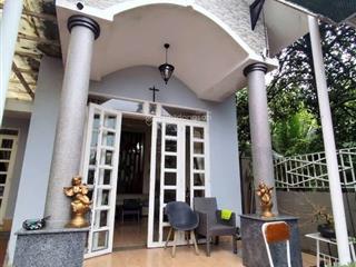 Nhà vườn khu phố bình thuận, bình nhâm, 561m2, 1 tỷ 350 triệu, đường ô tô, thích hợp nghỉ dưỡng