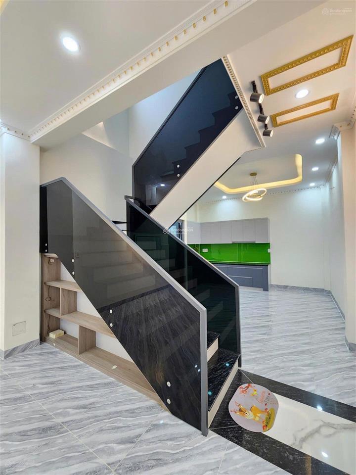 Nhà mặt tiền vĩnh phú 40, 1 trệt 1 lầu 3 phòng ngủ 2 phòng vệ sinh, 95m2, đã hoàn công