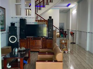 Nhà chính chủ cách chợ tân phước khánh chỉ 500m, 124m2, đường ô tô 5m, sổ hồng riêng