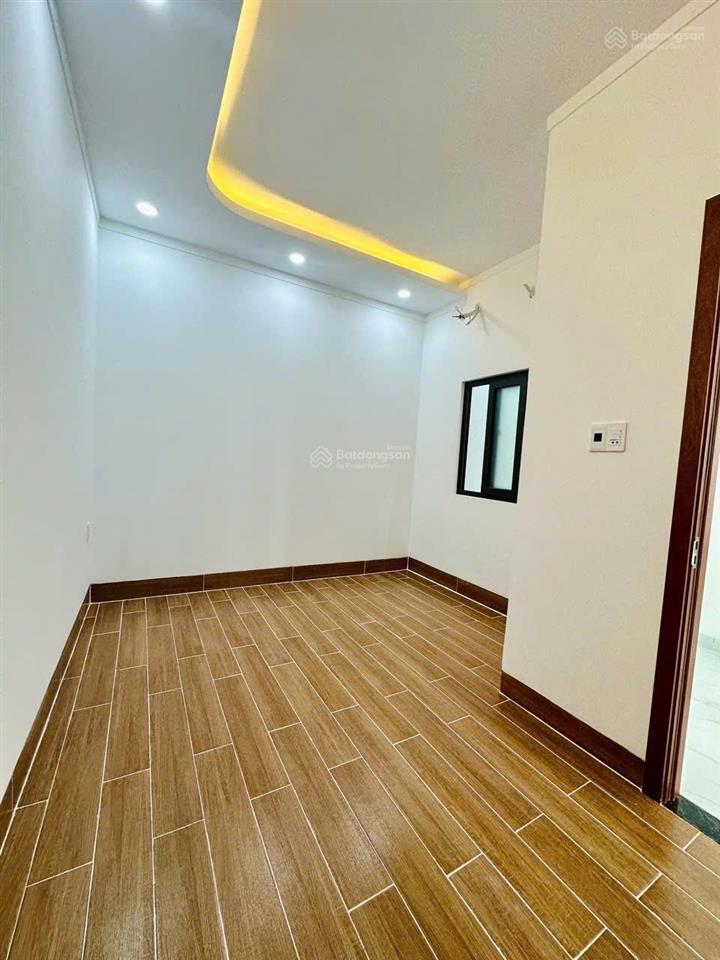 Hẻm 424 lê hồng phong, bán nhà 1 trệt 1 lầu 3p 2wc 80m2/900 triệu, đường ô tô 5m, nhà hoàn công