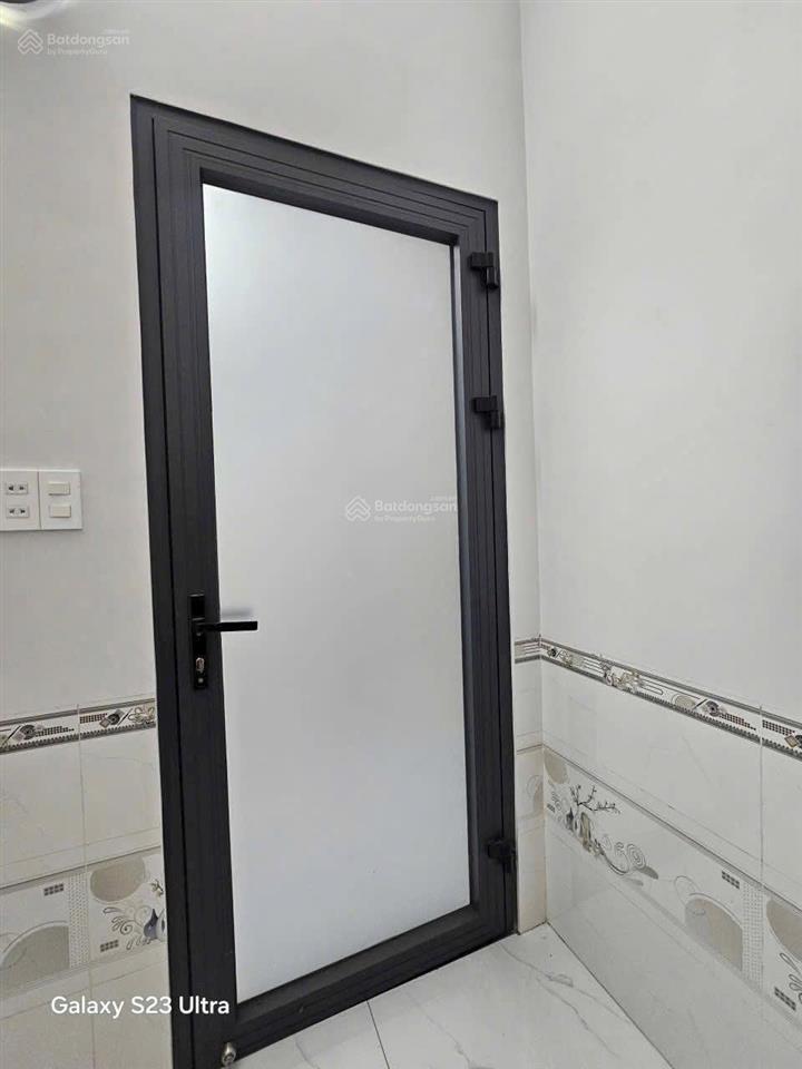 Bán nhà ngay hẻm 220 huỳnh văn lũy, phú lợi, tdm 80m2, đường ô tô 6m