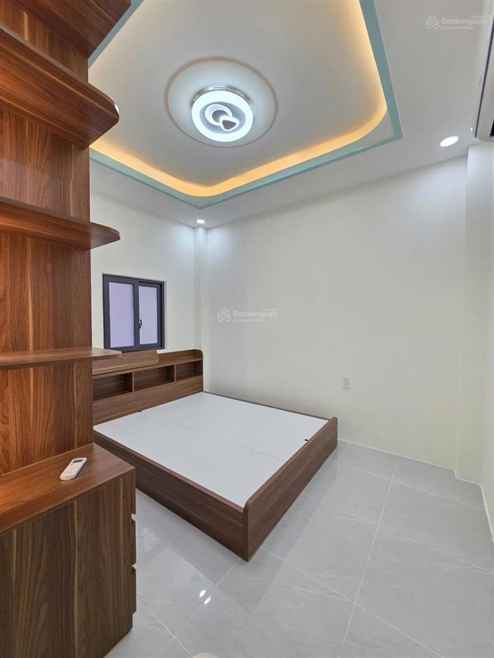 Nhà kcn linh trung chỉ 300m, nhà 1 trệt 1 lầu 3p ngủ 2p, đường 6m, 60m2, sổ hồng riêng