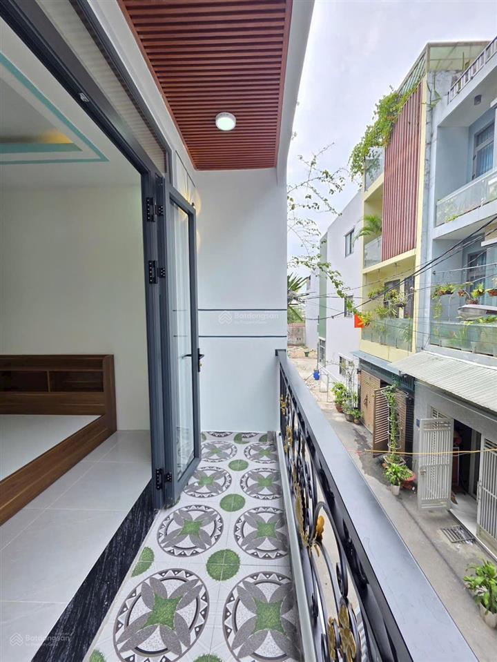 Nhà kcn linh trung chỉ 300m, nhà 1 trệt 1 lầu 3p ngủ 2p, đường 6m, 60m2, sổ hồng riêng