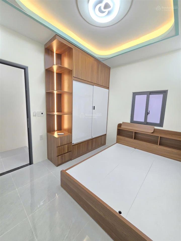 Nhà kcn linh trung chỉ 300m, nhà 1 trệt 1 lầu 3p ngủ 2p, đường 6m, 60m2, sổ hồng riêng