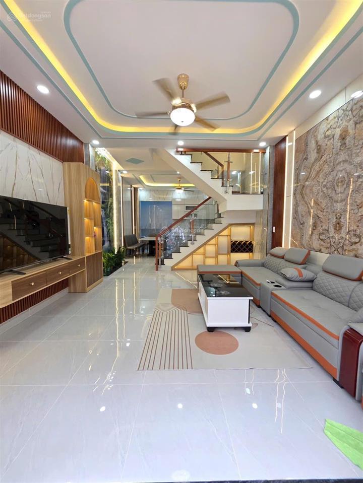Nhà kcn linh trung chỉ 300m, nhà 1 trệt 1 lầu 3p ngủ 2p, đường 6m, 60m2, sổ hồng riêng