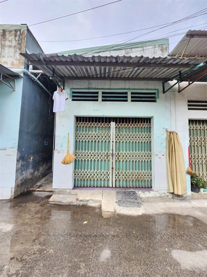 Chủ kẹt tiền bán nhanh dãy trọ gần ngã tư bình chuẩn, 122,6m2
