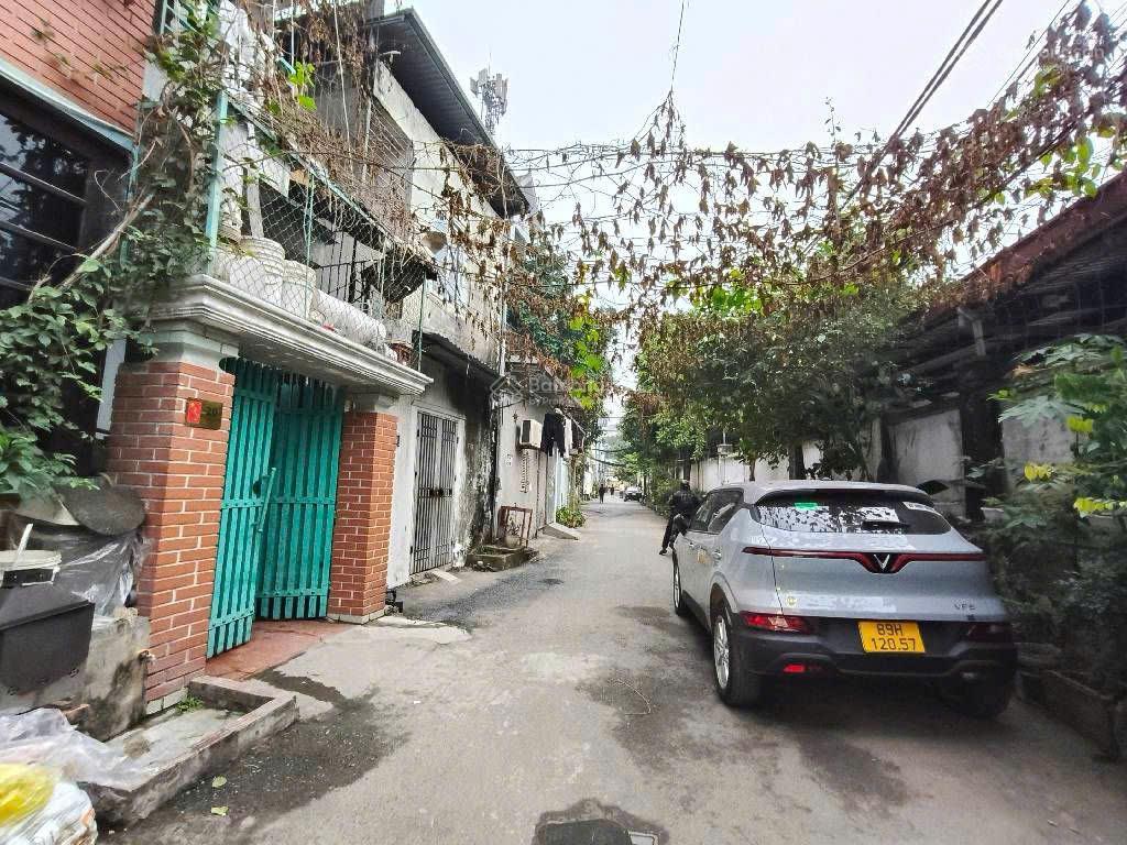 Bán nhà đẹp nguyễn phong sắc 43m2 5 tầng 11 tỷ ô tô tránh, kinh doanh đỉnh, gần phố