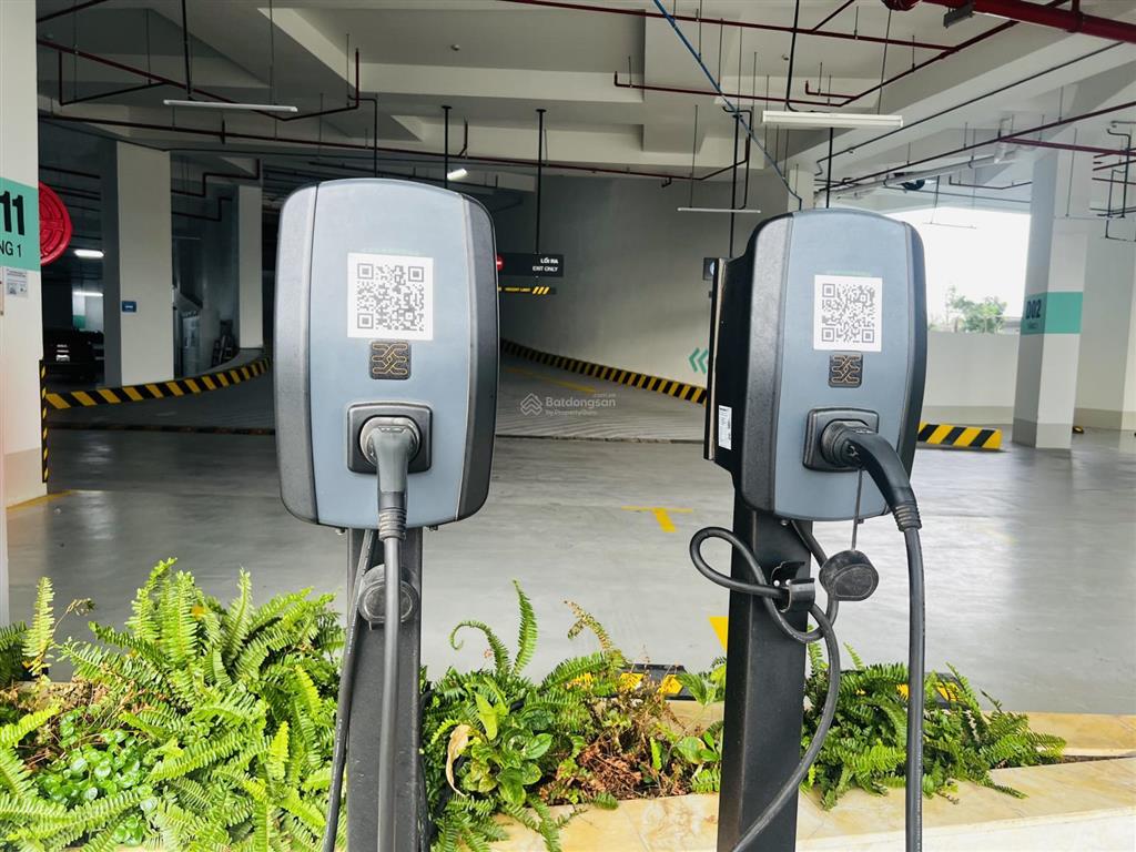 Bán căn góc 3pn tháp t9 the infiniti q7  tầng 37 cao cấp  view trọn ngã 3 sông đắt giá