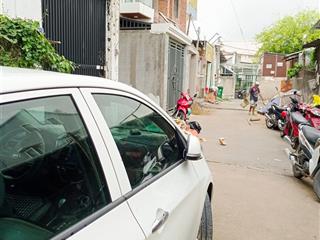 Lê văn việt, tp thủ đức  nhà đẹp 3 tầng  hẻm xe hơi 5m