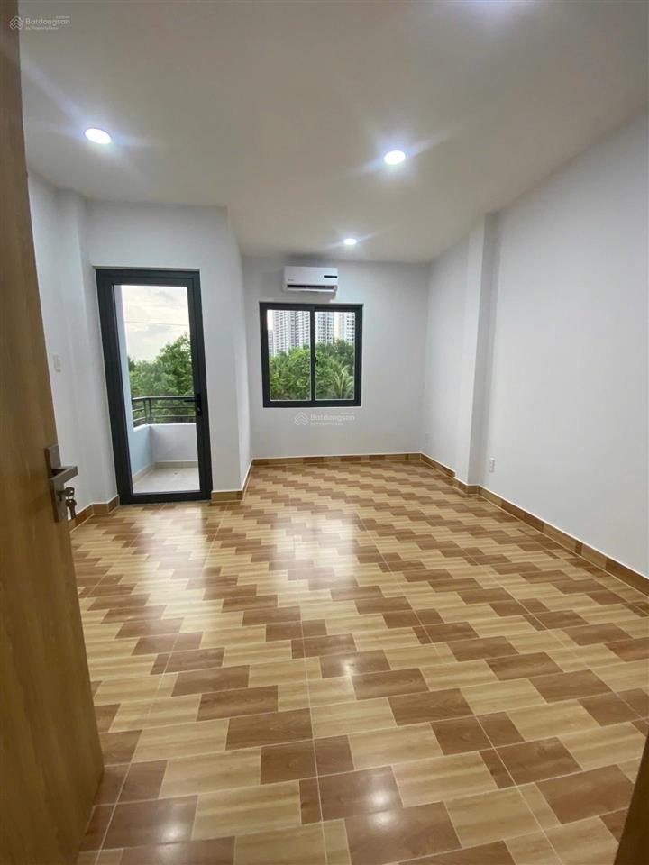 Sở hữu ngay nhà mới 6 tầng mặt tiền long thạnh mỹ, vừa ở vừa thu nhập 8 phòng cho thuê 20tr/tháng.