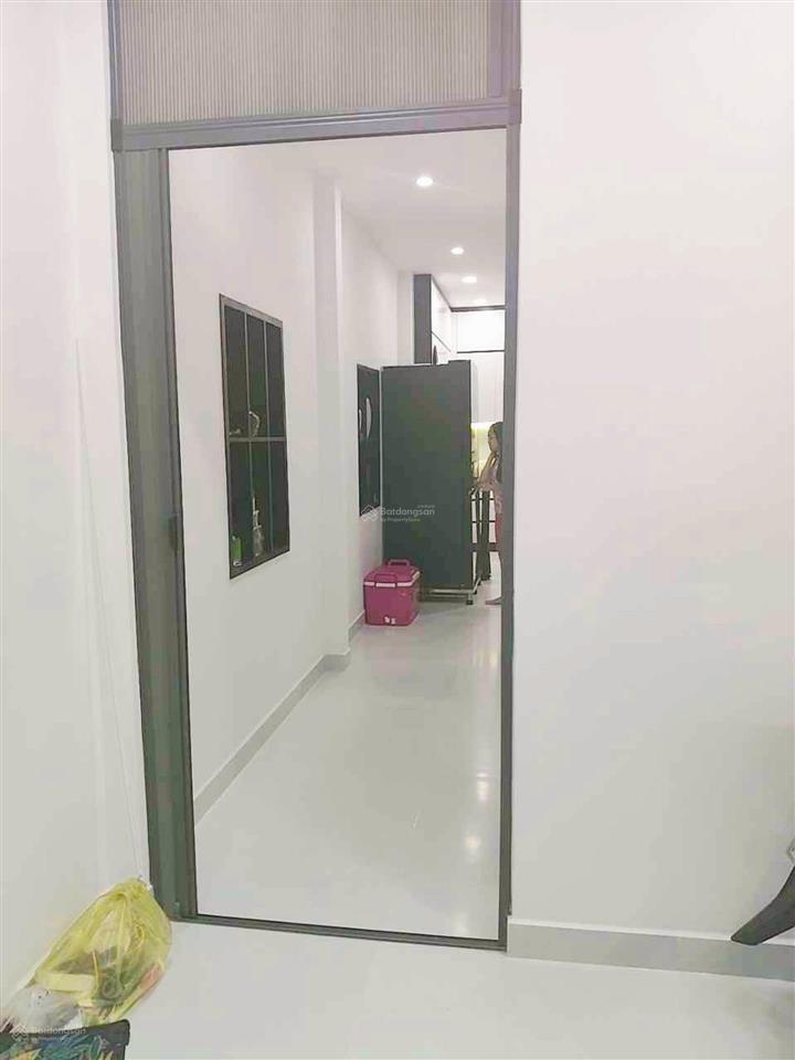Bán nhà nguyễn văn tăng, long thạnh mỹ 3pn, 2wc hxh ở ngay 3 tỷ 8, thiện chí còn thương lượng.