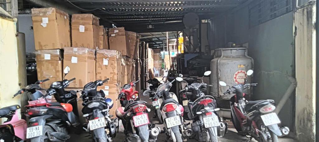 Bán kho xưởng  quỹ đất lớn hiếm gần 1000m  mã lò, bình tân