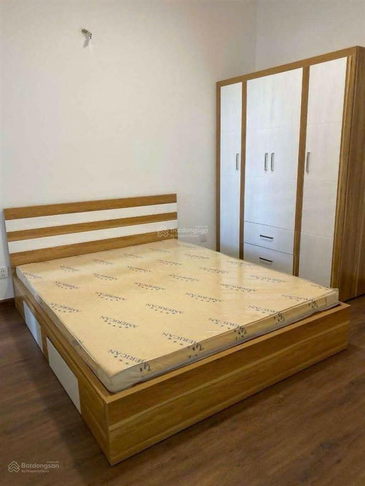 Saigon mia 2pn  ban công hướng đông  giá 15tr  full nội thất