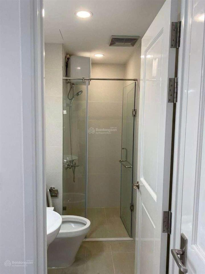Saigon mia 2pn  ban công hướng đông  giá 15tr  full nội thất