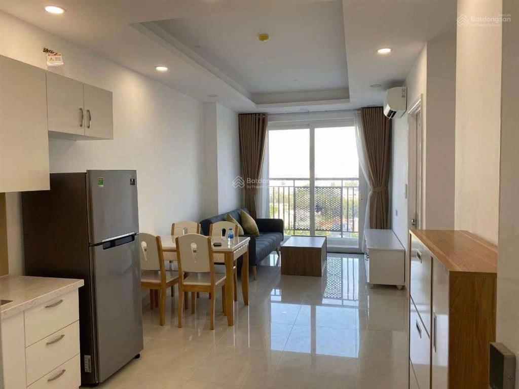Saigon mia 2pn  ban công hướng đông  giá 15tr  full nội thất