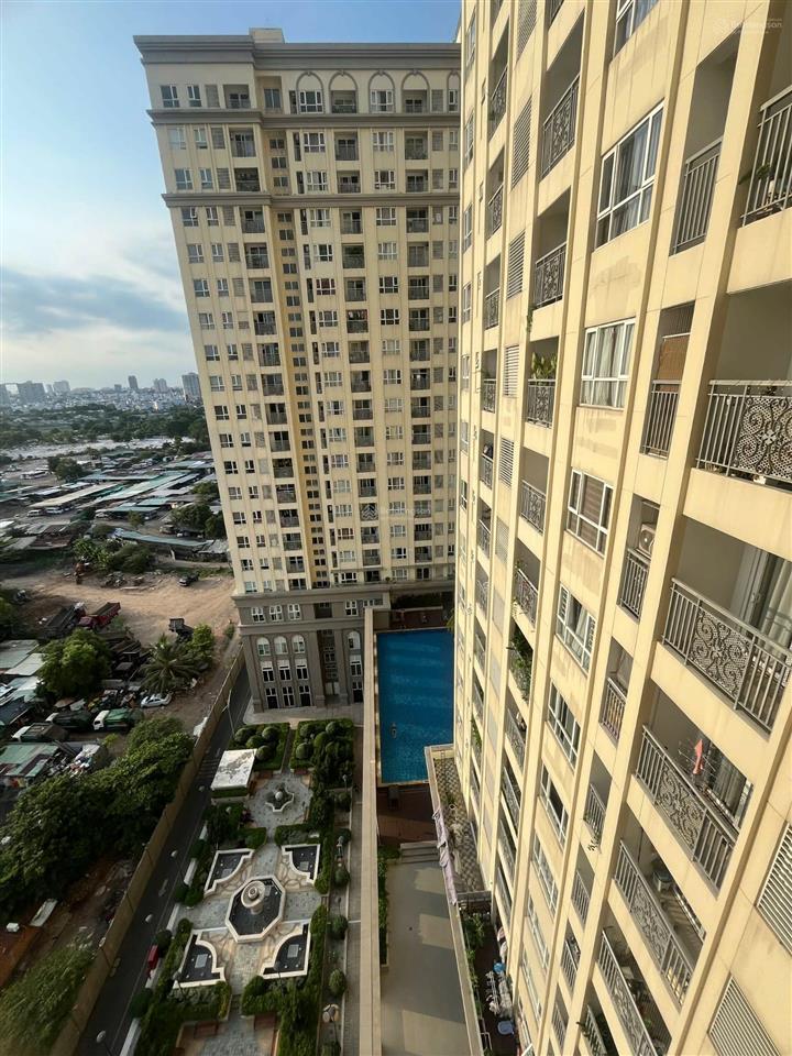 Căn hộ sài gòn mia 2pn, giá 5,6 tỷ full nội thất.