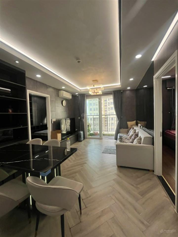 Căn hộ sài gòn mia 2pn, giá 5,6 tỷ full nội thất.