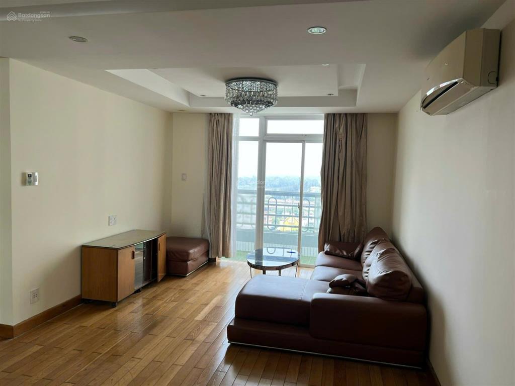 Hoàng tháp plaza | căn 3pn trục đường 9a trung sơn nội thất cao cấp giá 9 triệu