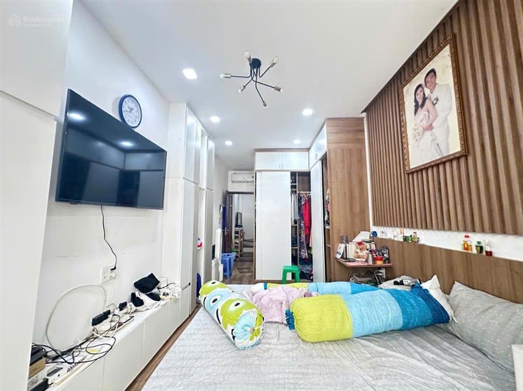Bán nhà sát mặt tiền dạ nam  5 tầng  chỉ nhỉnh 7 tỷ  hẻm thông vừa ở vừa kinh doanh đỉnh