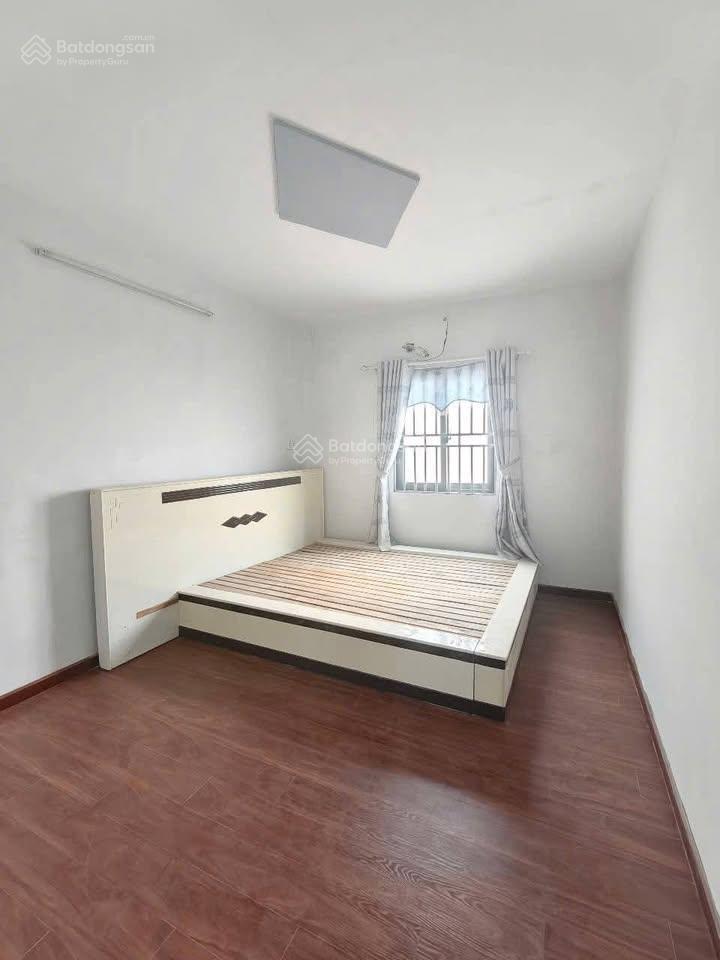 Chính chủ cần bán nhà tại tân hiệp hóc môn hxh 6m dtich 65m2, giá 1 tỷ 9