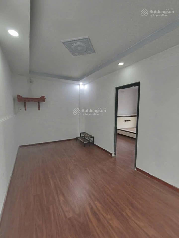 Chính chủ cần bán nhà tại tân hiệp hóc môn hxh 6m dtich 65m2, giá 1 tỷ 9