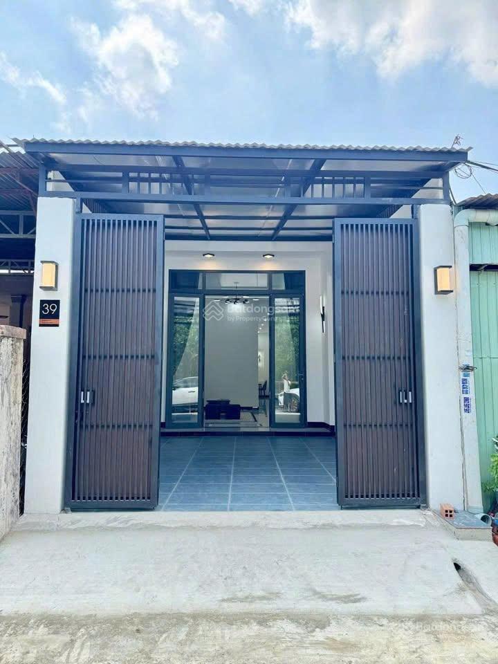 Bán nhà riêng tại quốc lộ 22, 1,95 tỷ, 50m2 ( 5x10), giá siêu hời